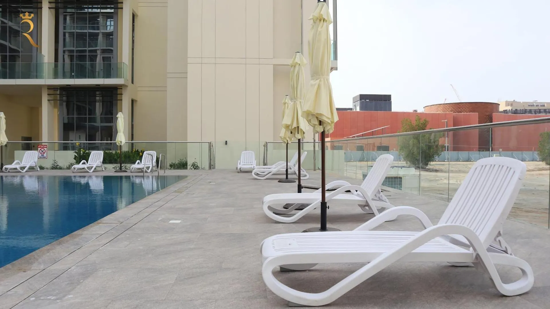 City Chic Elegant 1Br Apartment In Masdar City アブダビ